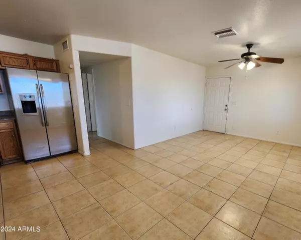 Phoenix, AZ 85007,1718 S 7TH Avenue #1