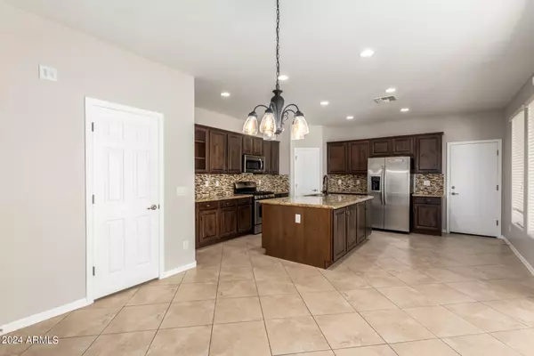 Buckeye, AZ 85396,2488 N EASTVIEW Way