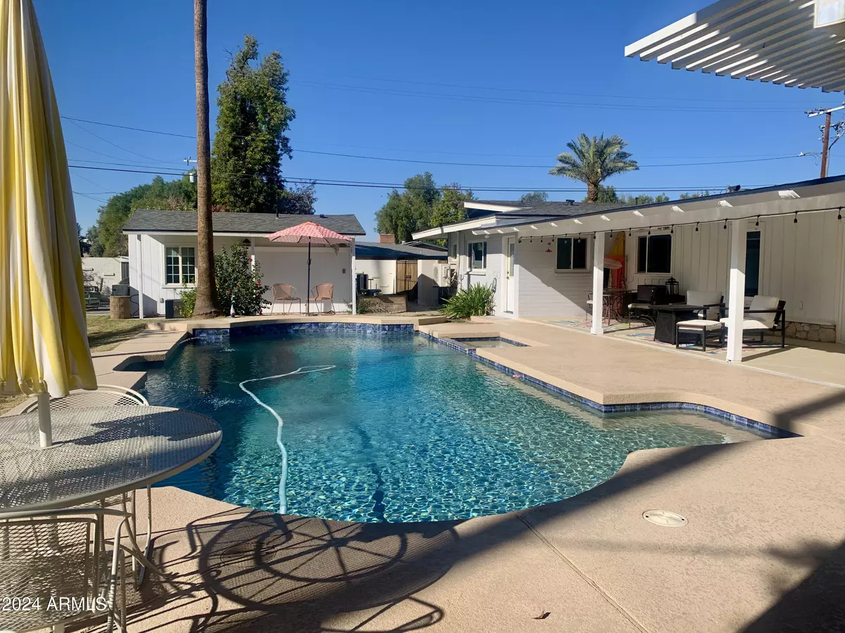 Chandler, AZ 85225,895 W TYSON Street