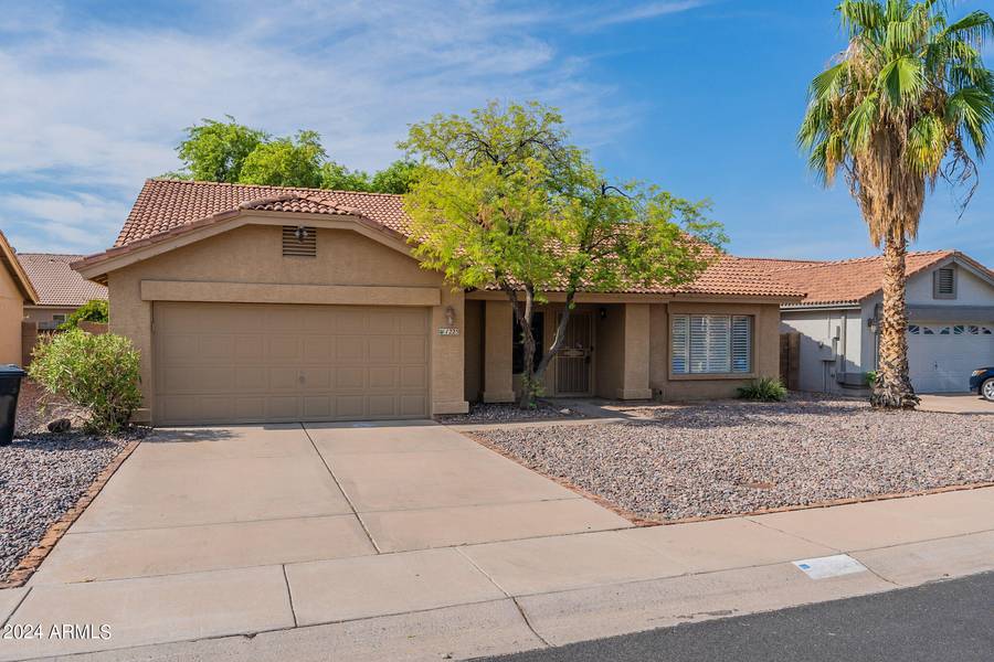 1225 E SAN ANGELO Avenue, Gilbert, AZ 85234