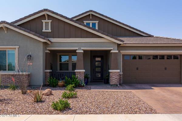 2975 W THREE MILE Drive, San Tan Valley, AZ 85144