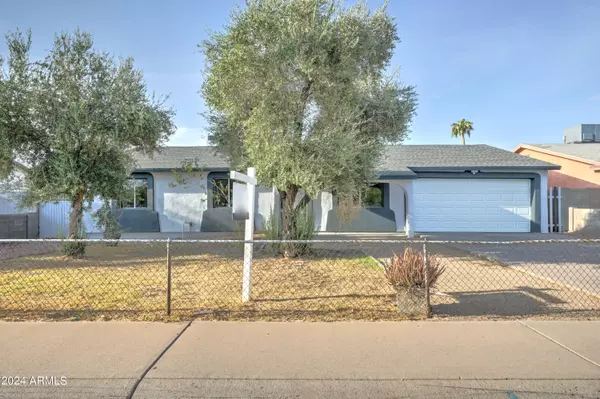 6737 W Monte Vista Road,  Phoenix,  AZ 85035