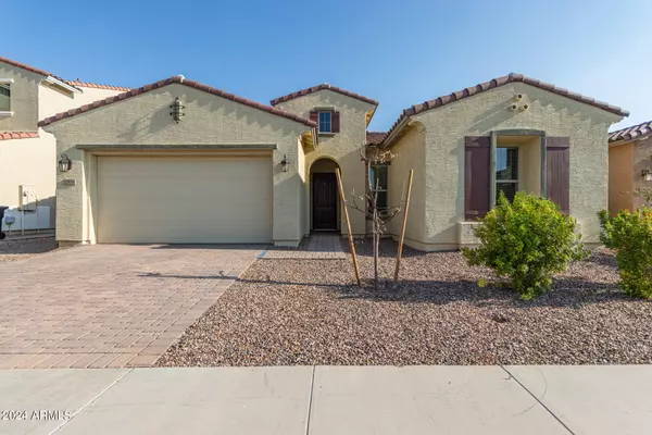 10835 E TESLA Avenue, Mesa, AZ 85212