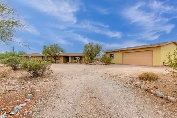 Cave Creek, AZ 85331,6226 E SECO Place