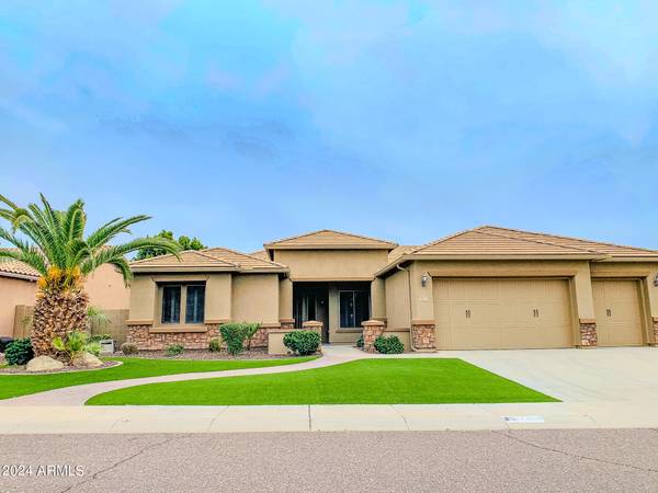 27605 N 56TH Lane,  Phoenix,  AZ 85083