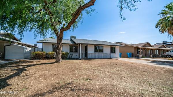 3829 W GREENWAY Road, Phoenix, AZ 85053