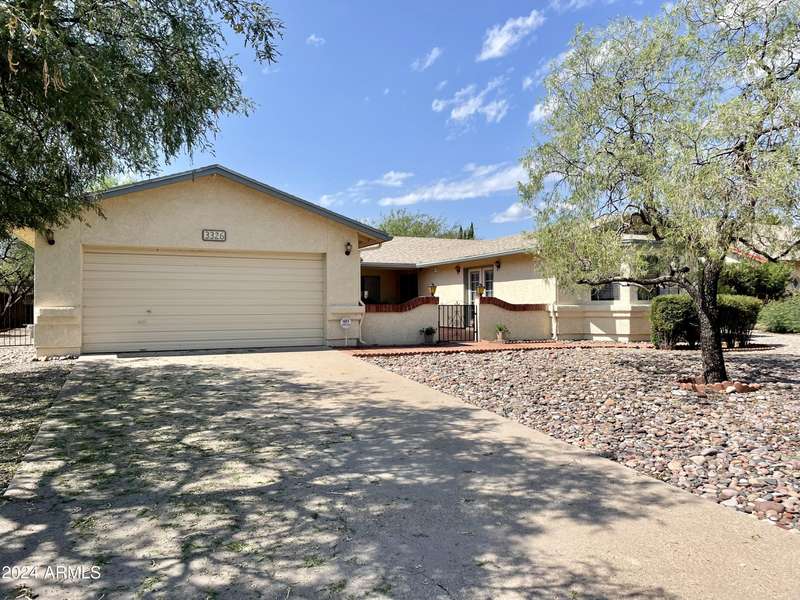 3326 SNEAD Drive, Sierra Vista, AZ 85650