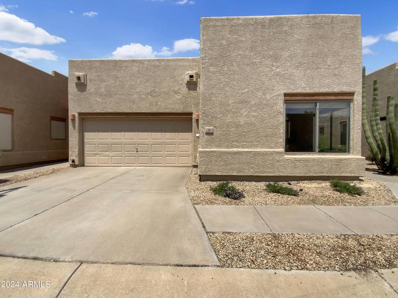 1650 S CRISMON Road #9, Mesa, AZ 85209