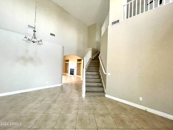 Chandler, AZ 85286,2181 E IRIS Drive