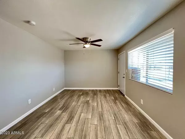 Phoenix, AZ 85040,2457 E PUEBLO Avenue ##2