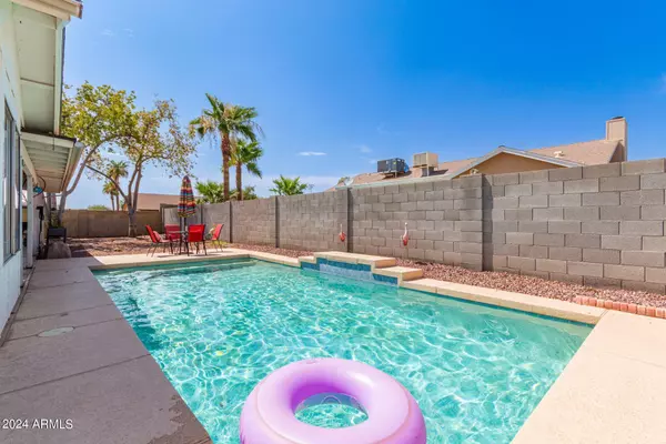 Peoria, AZ 85381,8144 W CORRINE Drive