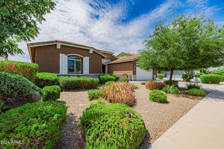 2473 E MEAD Drive, Gilbert, AZ 85298