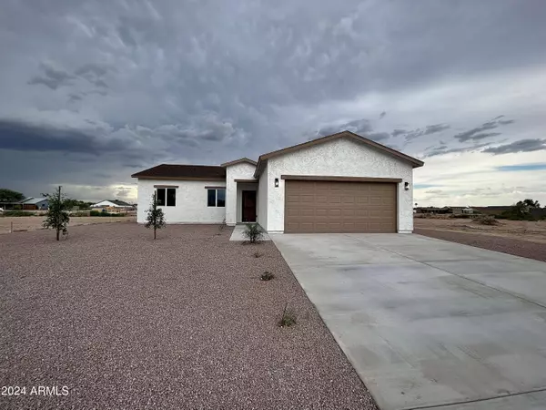 15226 S PATAGONIA Road, Arizona City, AZ 85123