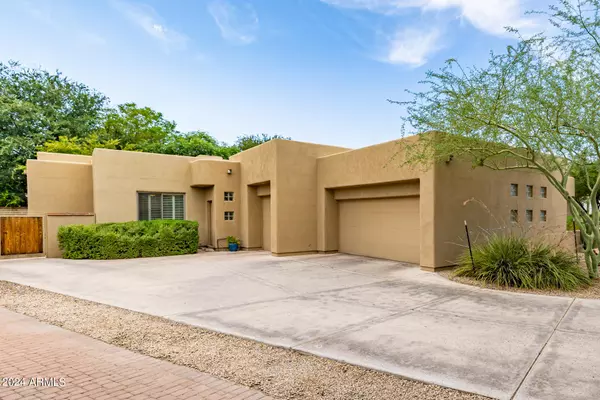 Chandler, AZ 85224,700 N DOBSON Road #22