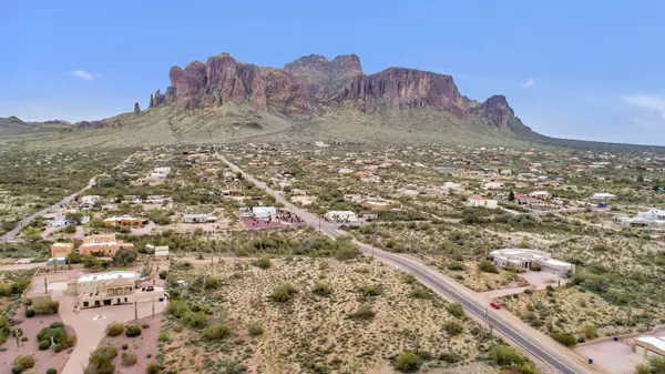 Apache Junction, AZ 85119,3834 N SUN Road #-