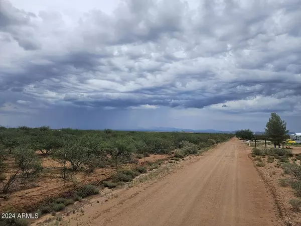 Huachuca City, AZ 85616,28 E Camino De Mesa -- #-