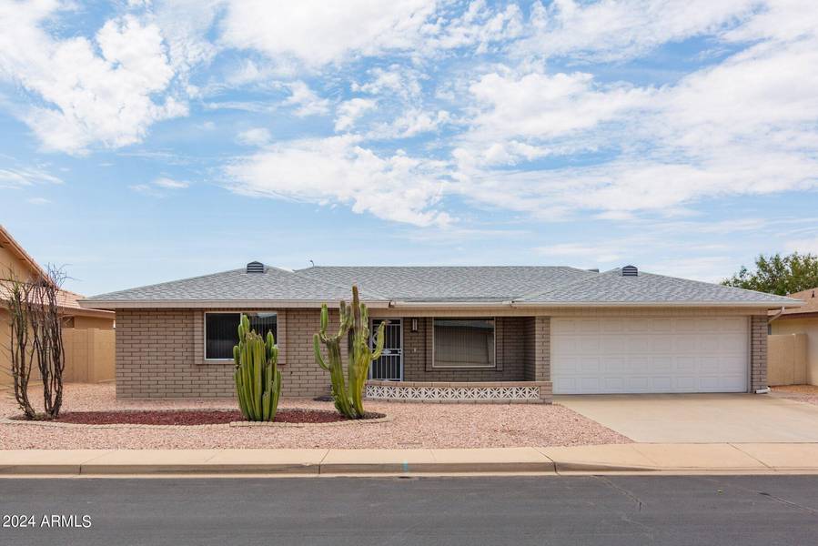 8033 E NEVILLE Avenue, Mesa, AZ 85209