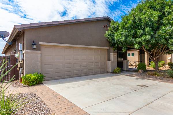 Queen Creek, AZ 85140,1457 W HOPTREE Avenue