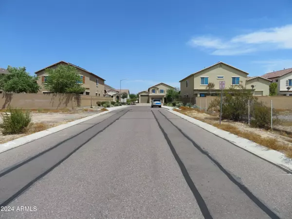 Peoria, AZ 85383,7014 W CELESTINE Drive #2