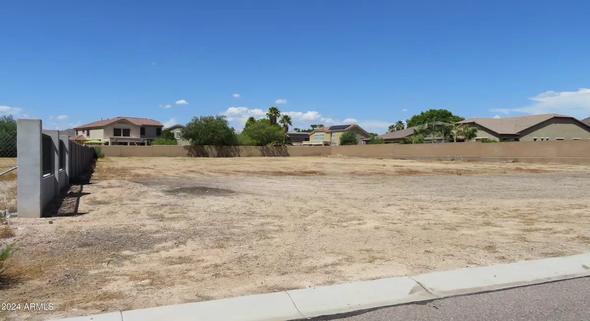 Peoria, AZ 85383,7014 W CELESTINE Drive #2