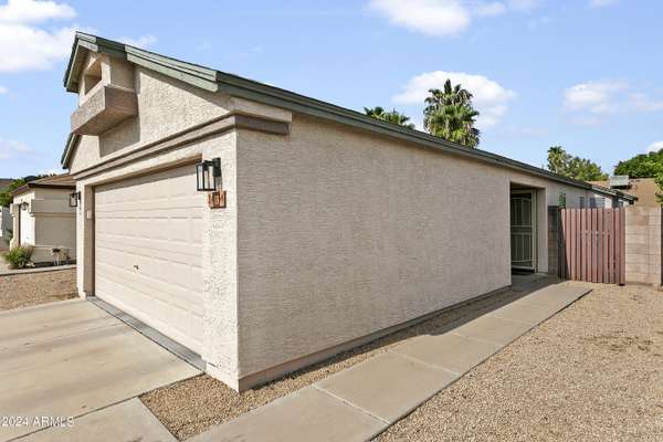 Glendale, AZ 85310,24834 N 40TH Lane