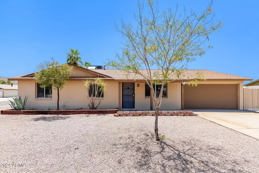 1601 W EUGIE Avenue, Phoenix, AZ 85029