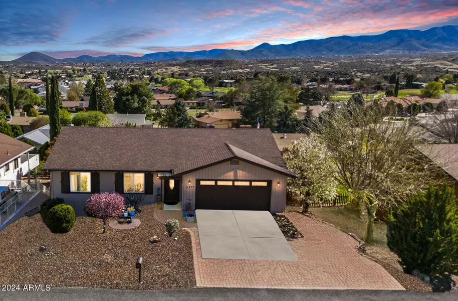 11277 E Ironwood Lane, Dewey, AZ 86327