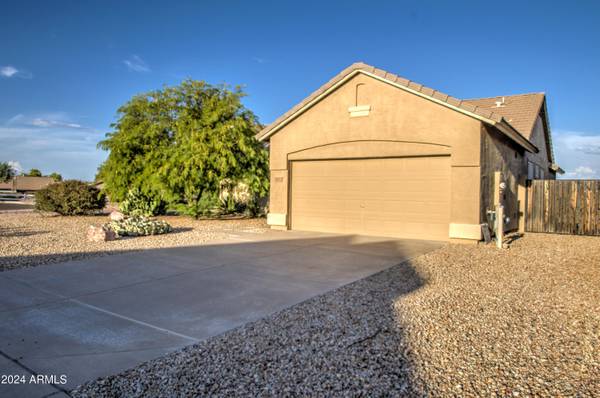 San Tan Valley, AZ 85143,30143 N LITTLE LEAF Drive