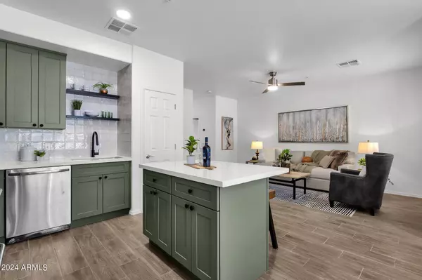 Phoenix, AZ 85021,9615 N 13TH Avenue #110