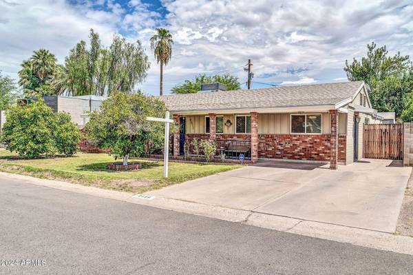 Phoenix, AZ 85018,4513 N 38TH Street