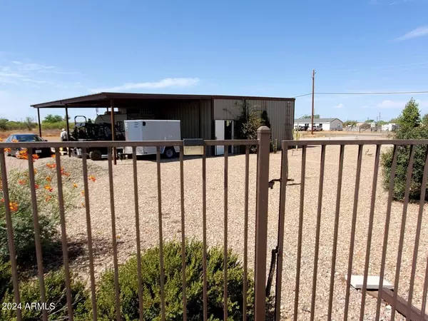 San Tan Valley, AZ 85143,32561 FELIX --