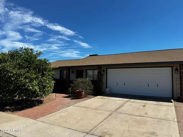 2851 E COVINA Street,  Mesa,  AZ 85213
