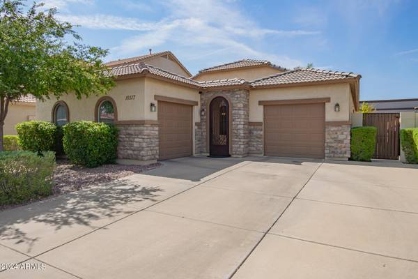 15517 W OCOTILLO Lane, Surprise, AZ 85374