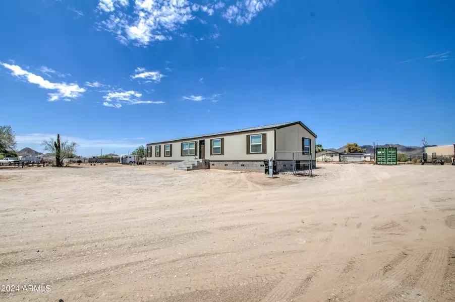 24944 W HESS Lane, Buckeye, AZ 85326