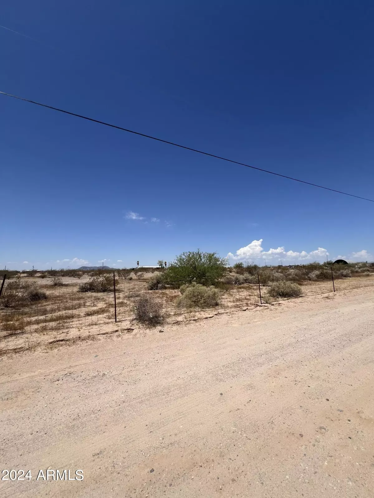 Tonopah, AZ 85354,28 S 348th Avenue #-