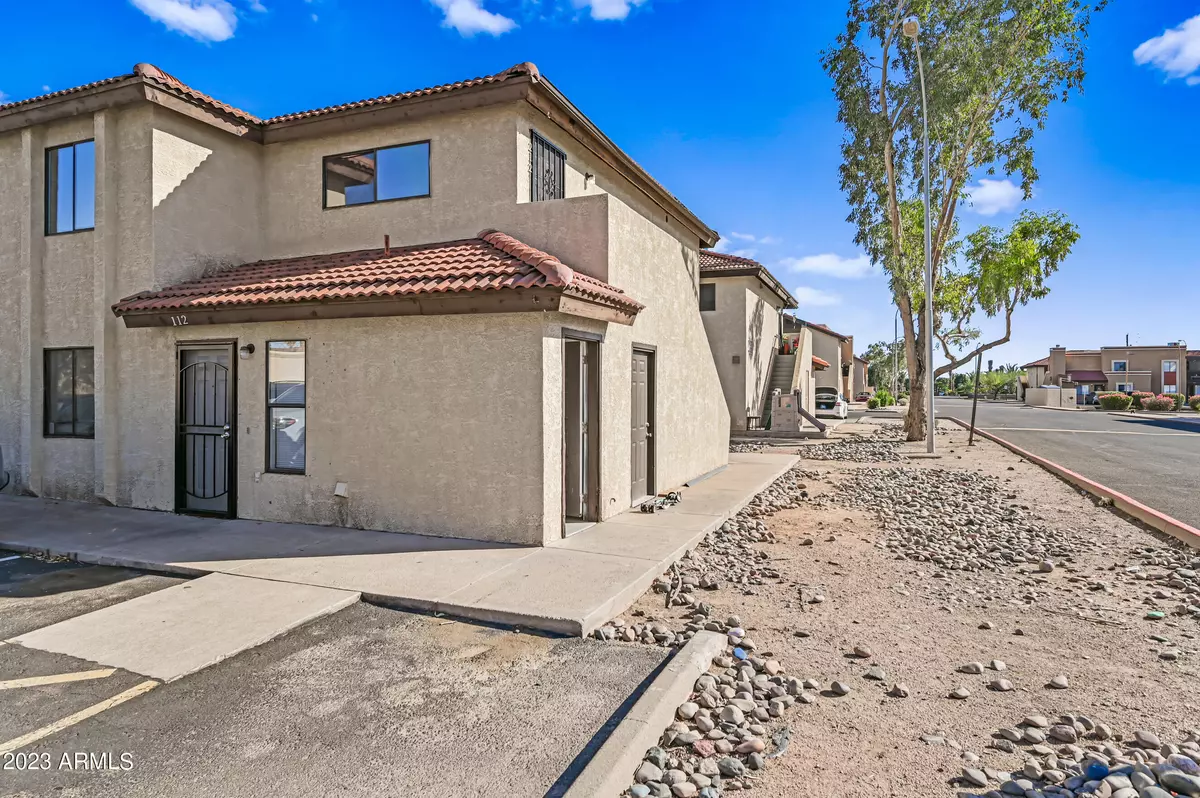 Mesa, AZ 85213,2650 E MCKELLIPS Road #212