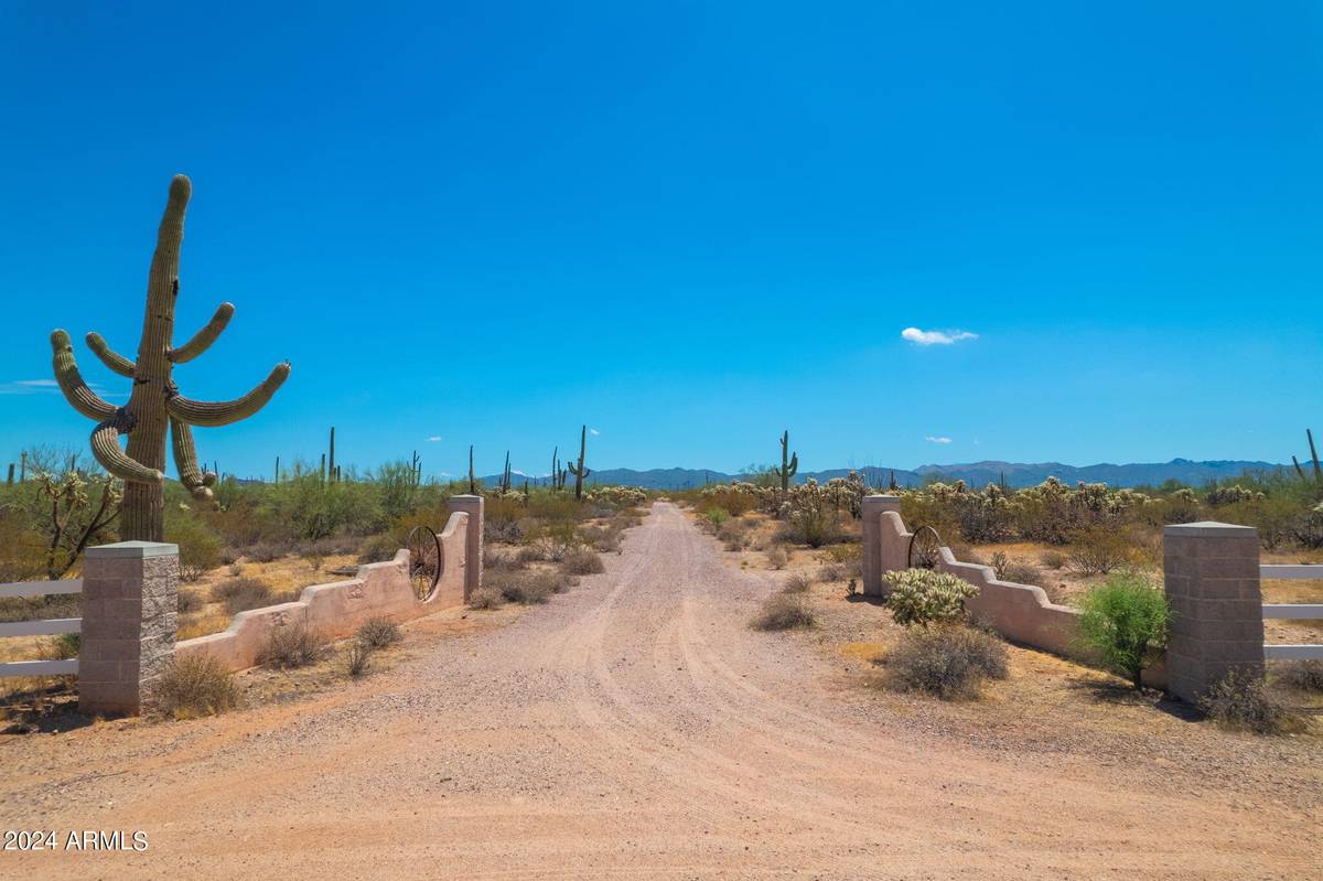 Casa Grande, AZ 85122,354 E Undetermined Road #2