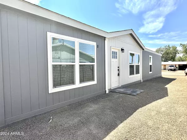 2836 W 9th Place, Apache Junction, AZ 85120