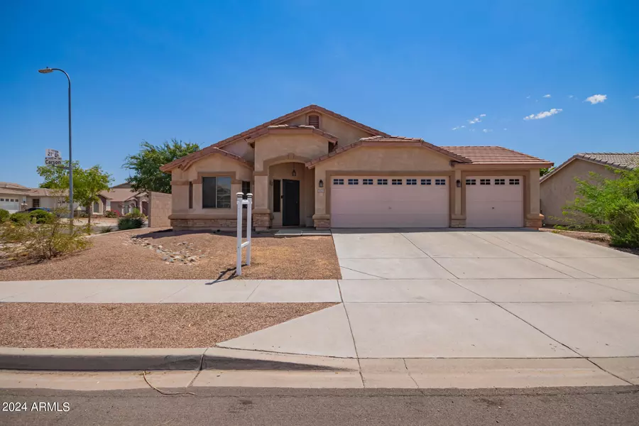 2125 W Carson Road, Phoenix, AZ 85041