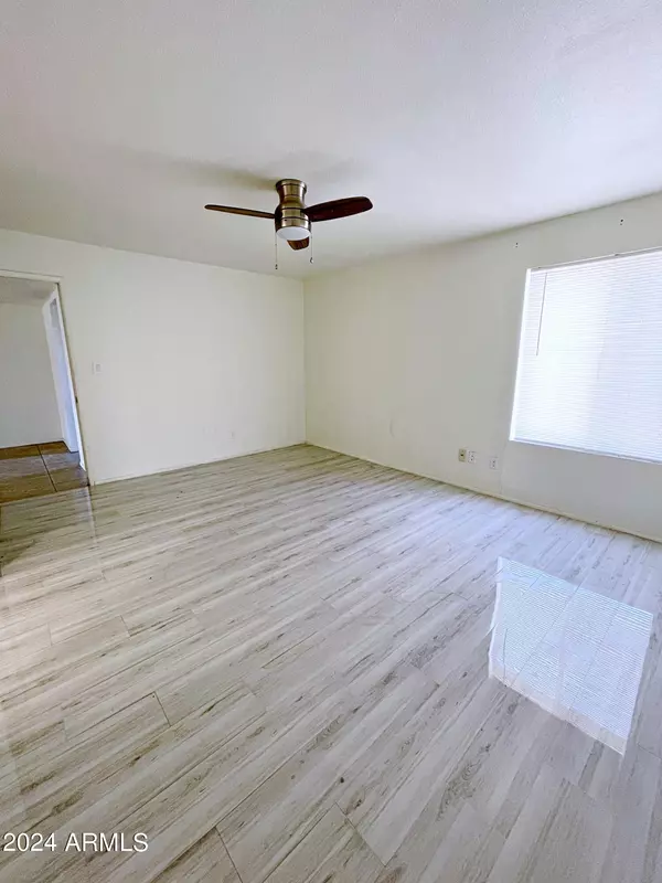 Mesa, AZ 85204,1927 E HAMPTON Avenue #212