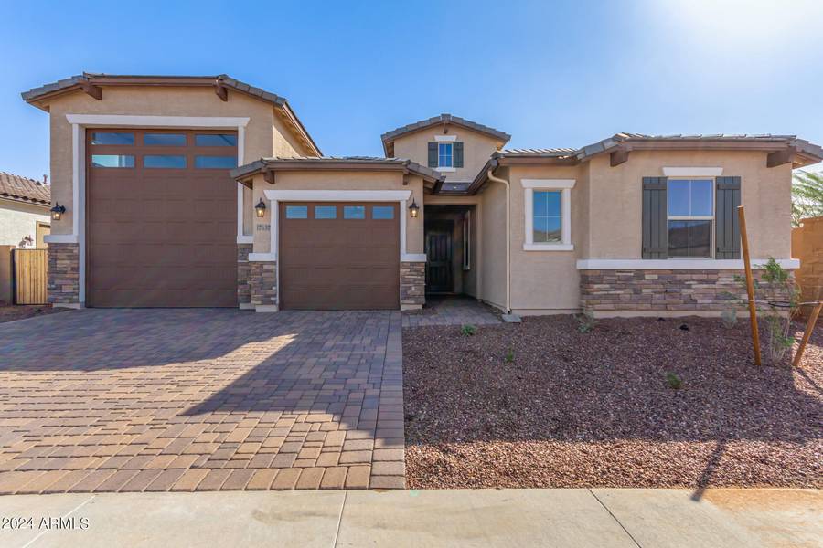 17637 W BLUE SKY Drive, Surprise, AZ 85387