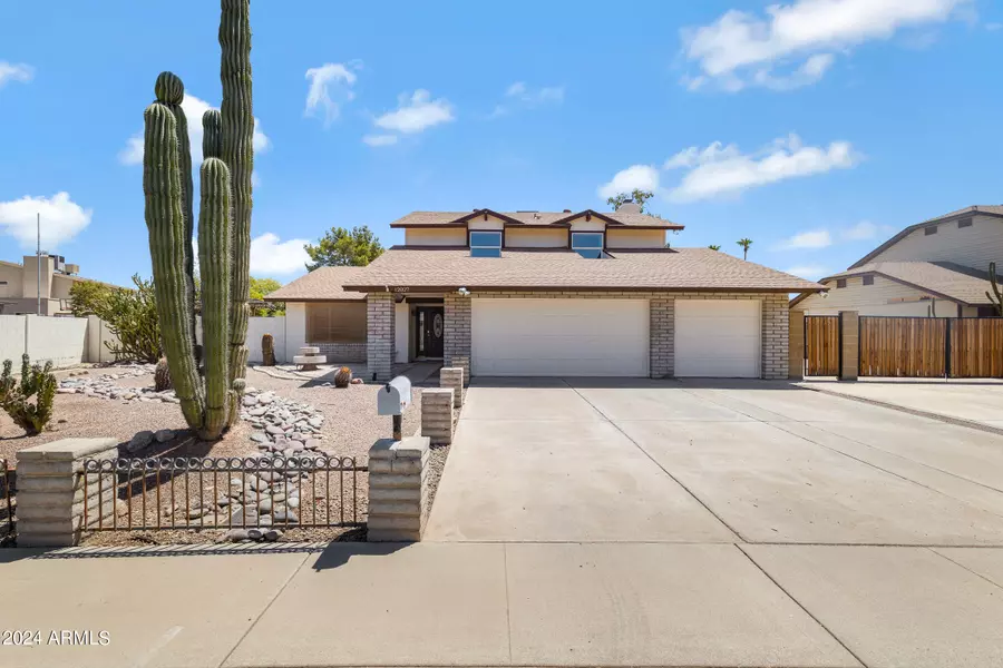 12027 N 65TH Avenue, Glendale, AZ 85304