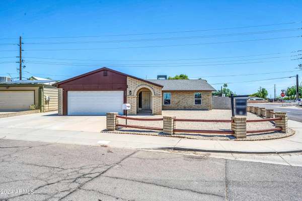 Phoenix, AZ 85051,9601 N 35TH Drive