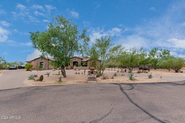 35140 N 52ND Place, Cave Creek, AZ 85331