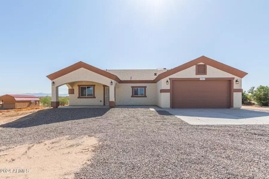 3123 S 363RD Avenue, Tonopah, AZ 85354