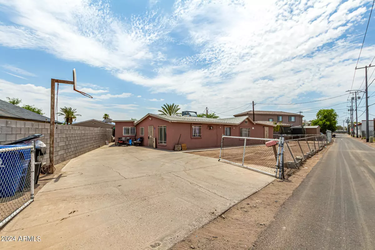 Avondale, AZ 85323,115 E BROOKE Place