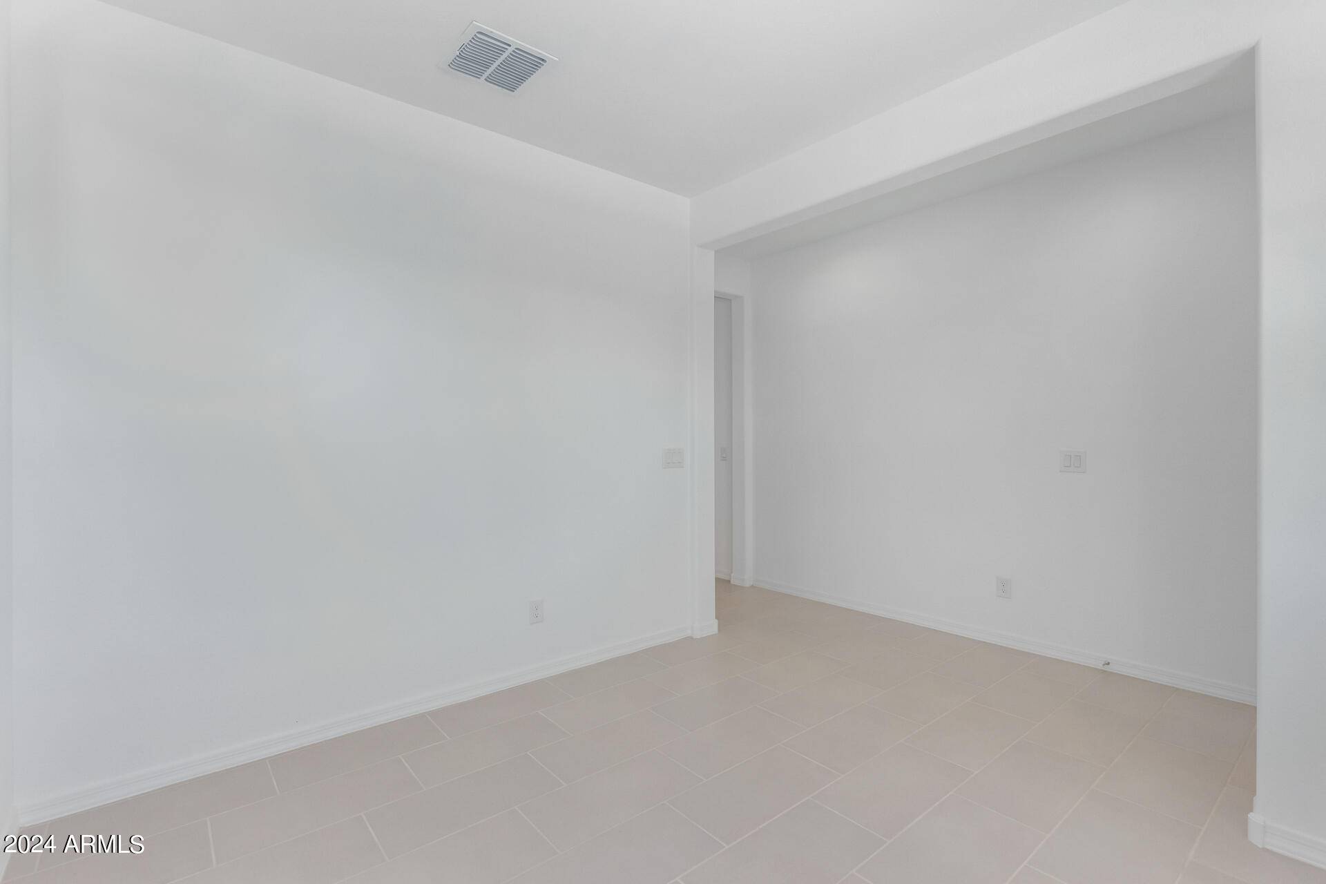 Glendale, AZ 85305,8924 W COLTER Street