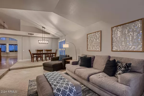 Phoenix, AZ 85048,2744 E BROOKWOOD Court