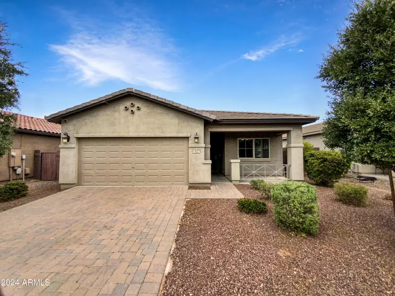 432 W FLAME TREE Avenue, San Tan Valley, AZ 85140