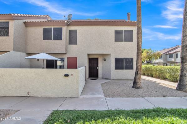 Mesa, AZ 85202,2121 S PENNINGTON Drive #46